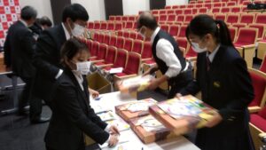 【贈呈セレモニー】準備の様子